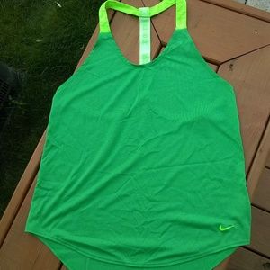 Used Women's Medium Nike Running Top